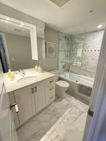 $3,000 | 1900 South Ocean Boulevard, Unit 15G, Lauderdale-by-the-Sea, FL 33062