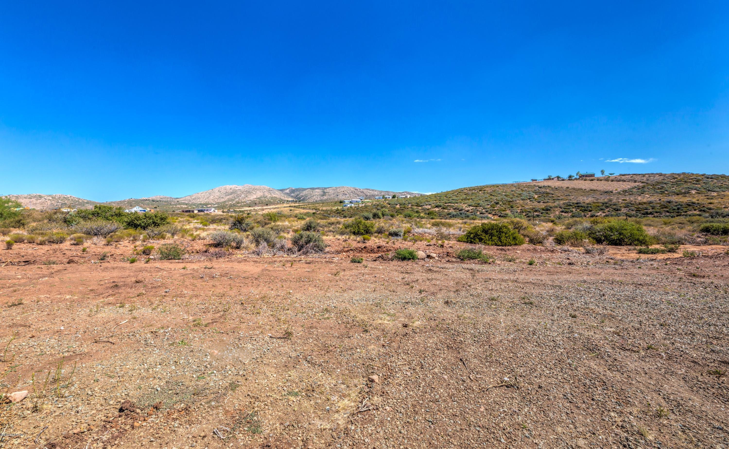 16980 Leprechaun Road Dewey, AZ 86327 - Photo 32 of 33 029_Backyard