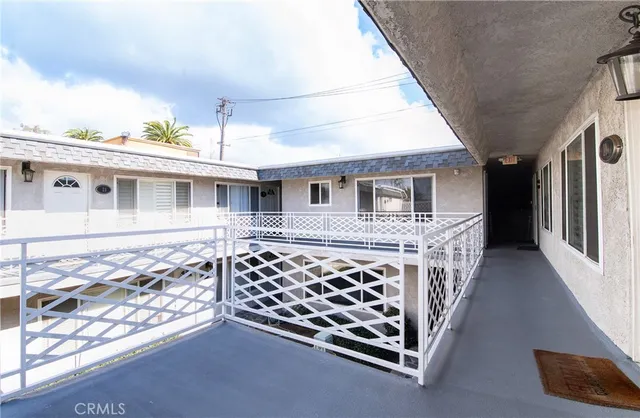 $469,000 | 1725 Loma Avenue, Unit 18, Long Beach, CA 90804