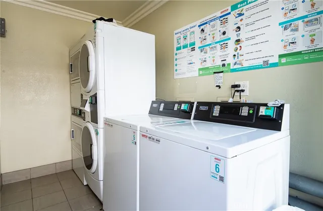 $469,000 | 1725 Loma Avenue, Unit 18, Long Beach, CA 90804