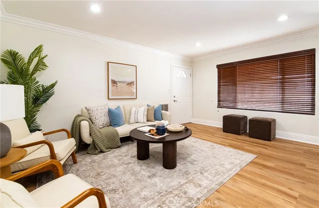 $469,000 | 1725 Loma Avenue, Unit 18, Long Beach, CA 90804