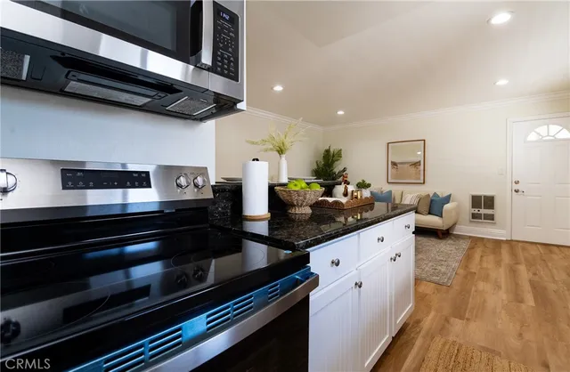 $469,000 | 1725 Loma Avenue, Unit 18, Long Beach, CA 90804
