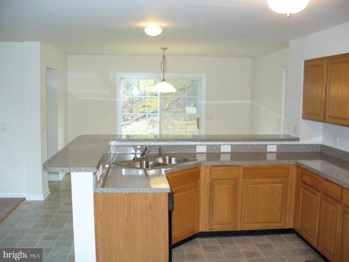 7407 Plainview Road Rosedale, MD 21237 - Photo 5 of 20 Kitchen #2