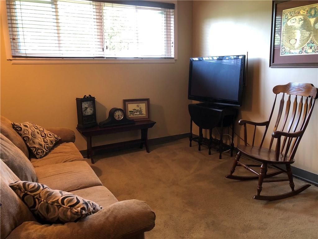 2878 Old Plank Road New Castle, PA 16105 - Photo 20 of 24