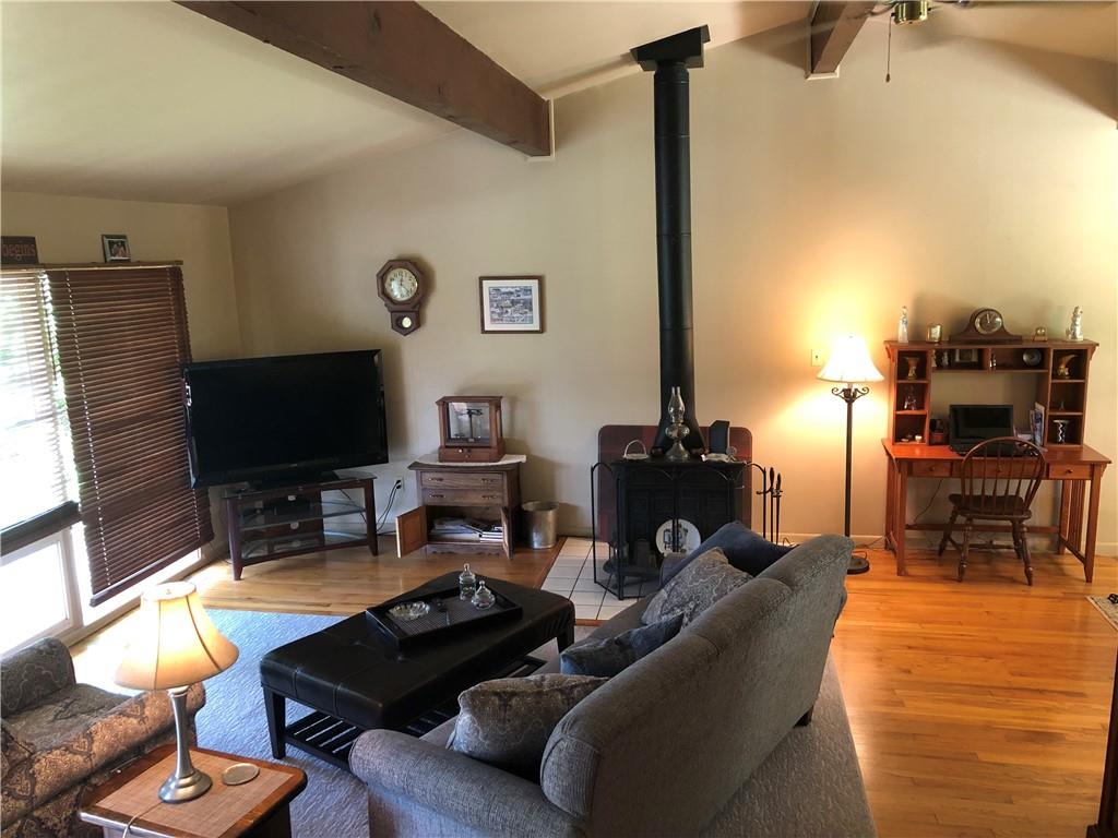 2878 Old Plank Road New Castle, PA 16105 - Photo 3 of 24