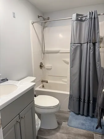 $189,900 | 176 Maple Avenue, Unit 32, Rutland, MA 01543