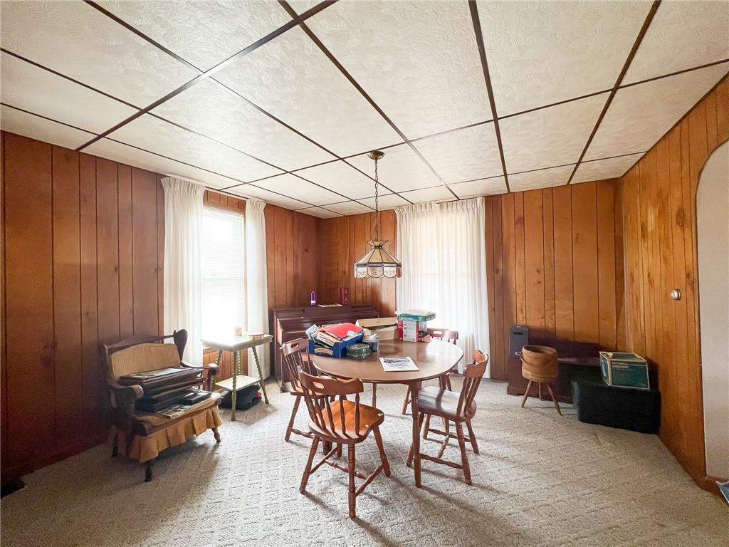 97 Ayleshire Road Butler, PA 16001 - Photo 4 of 15 Gallery Image 4