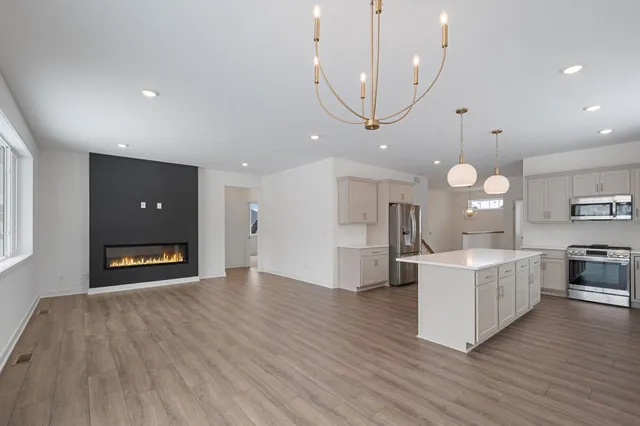 $650,000 | 8396 157th Street, Savage, MN 55378