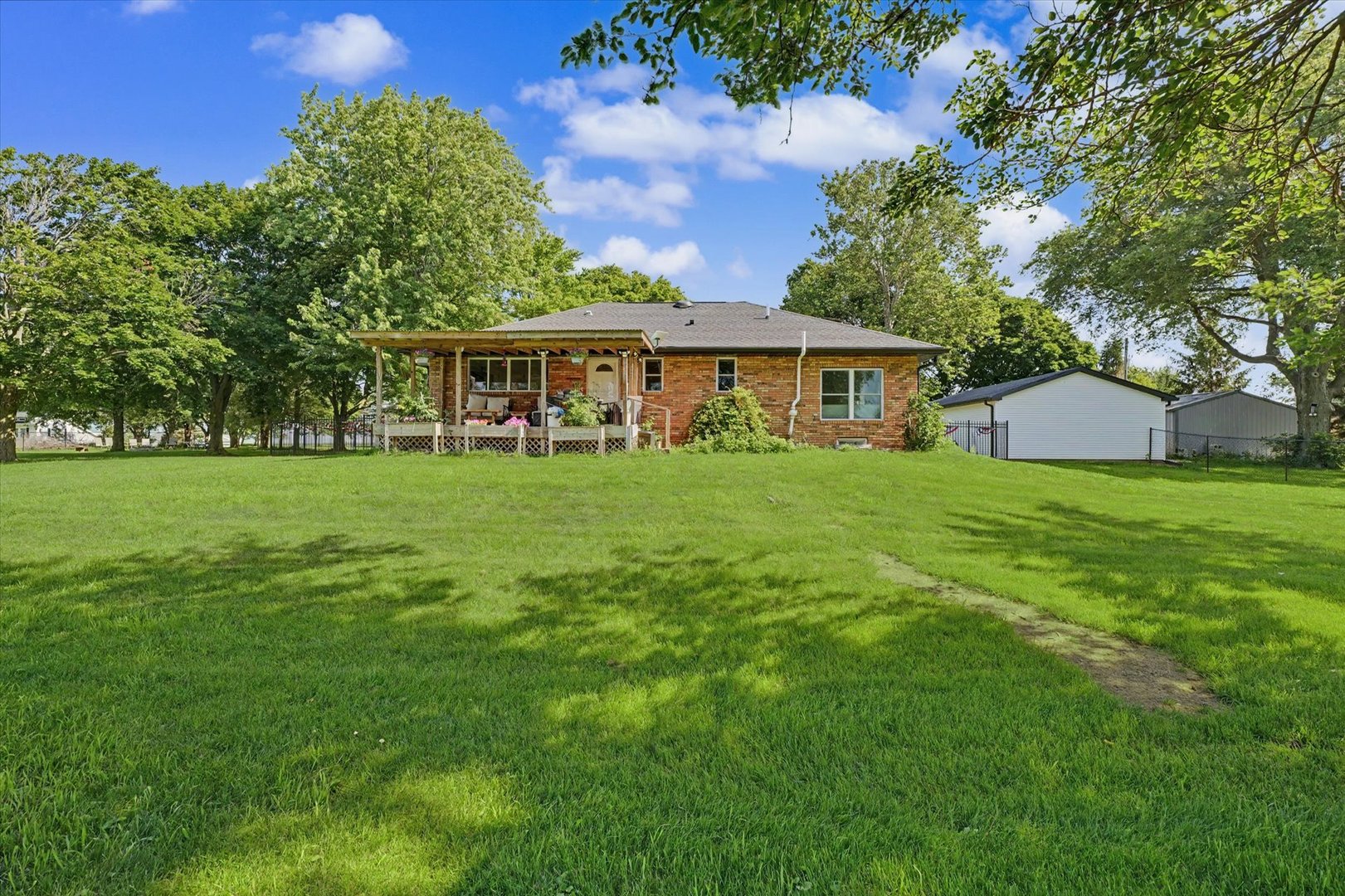 1413 East 2950 North Road Mahomet, IL 61853 - Photo 37 of 51