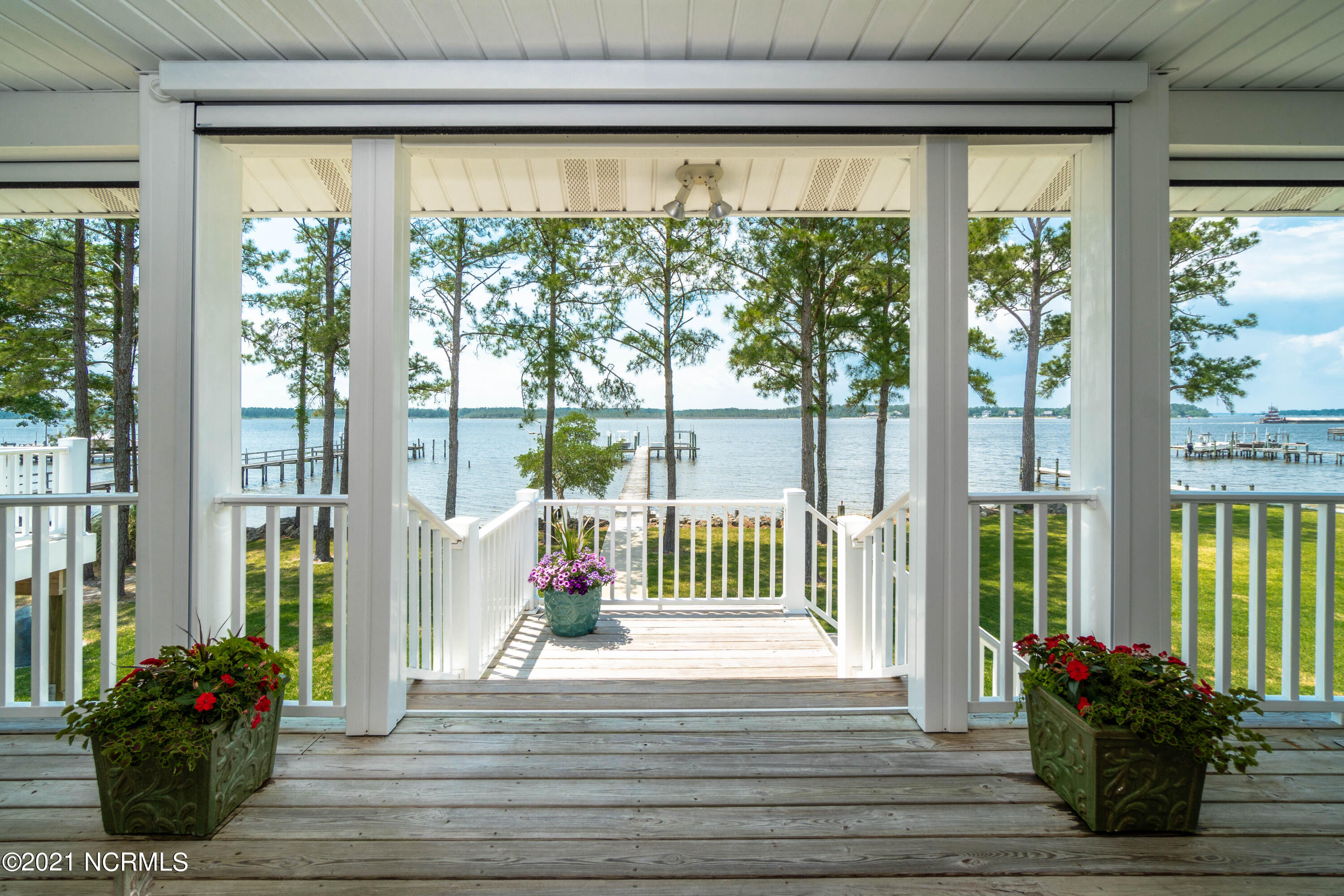 112 Thurman Road Beaufort, NC 28516 - Photo 33 of 62 112-thurman-web-6173