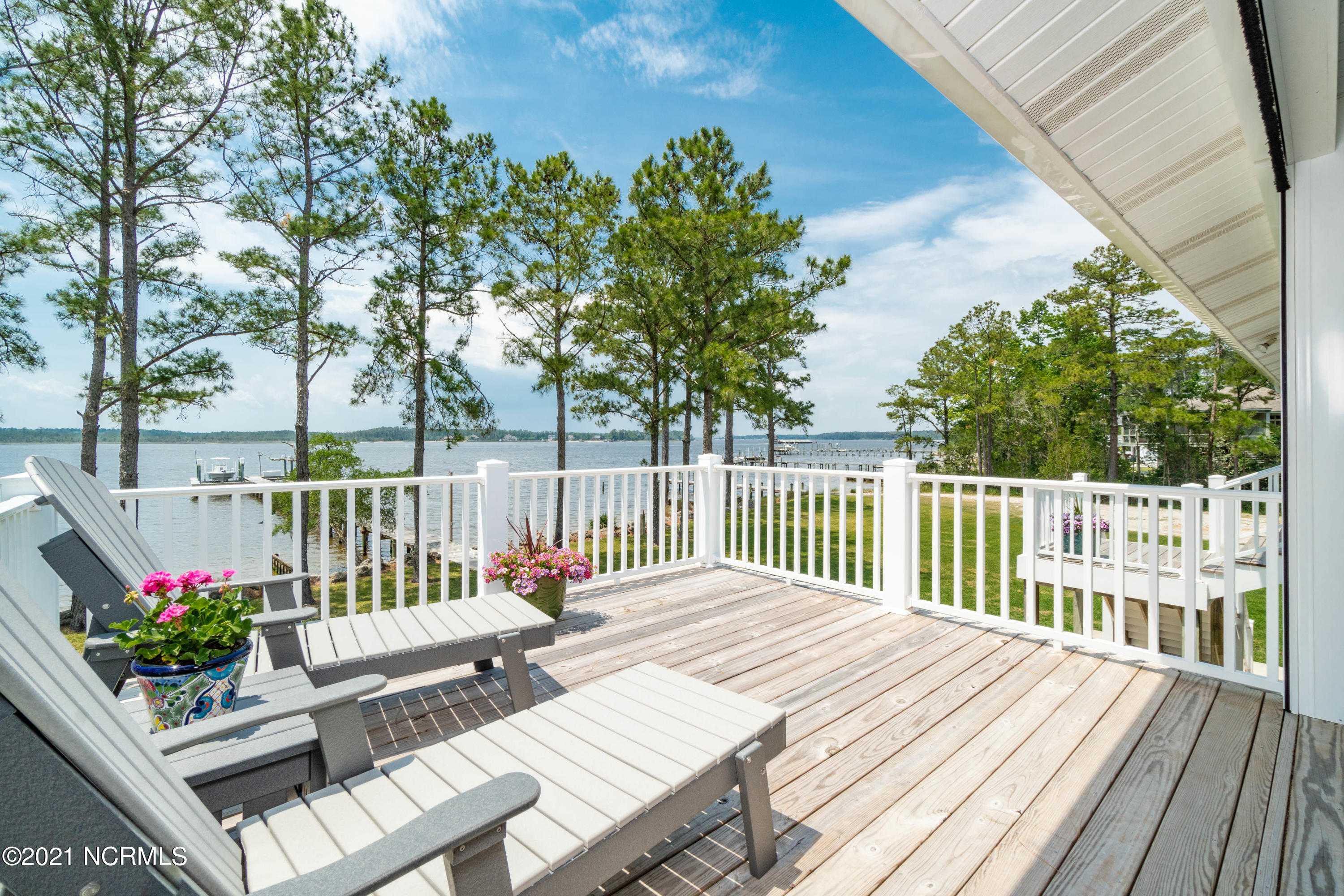 112 Thurman Road Beaufort, NC 28516 - Photo 36 of 62 112-thurman-web-6176