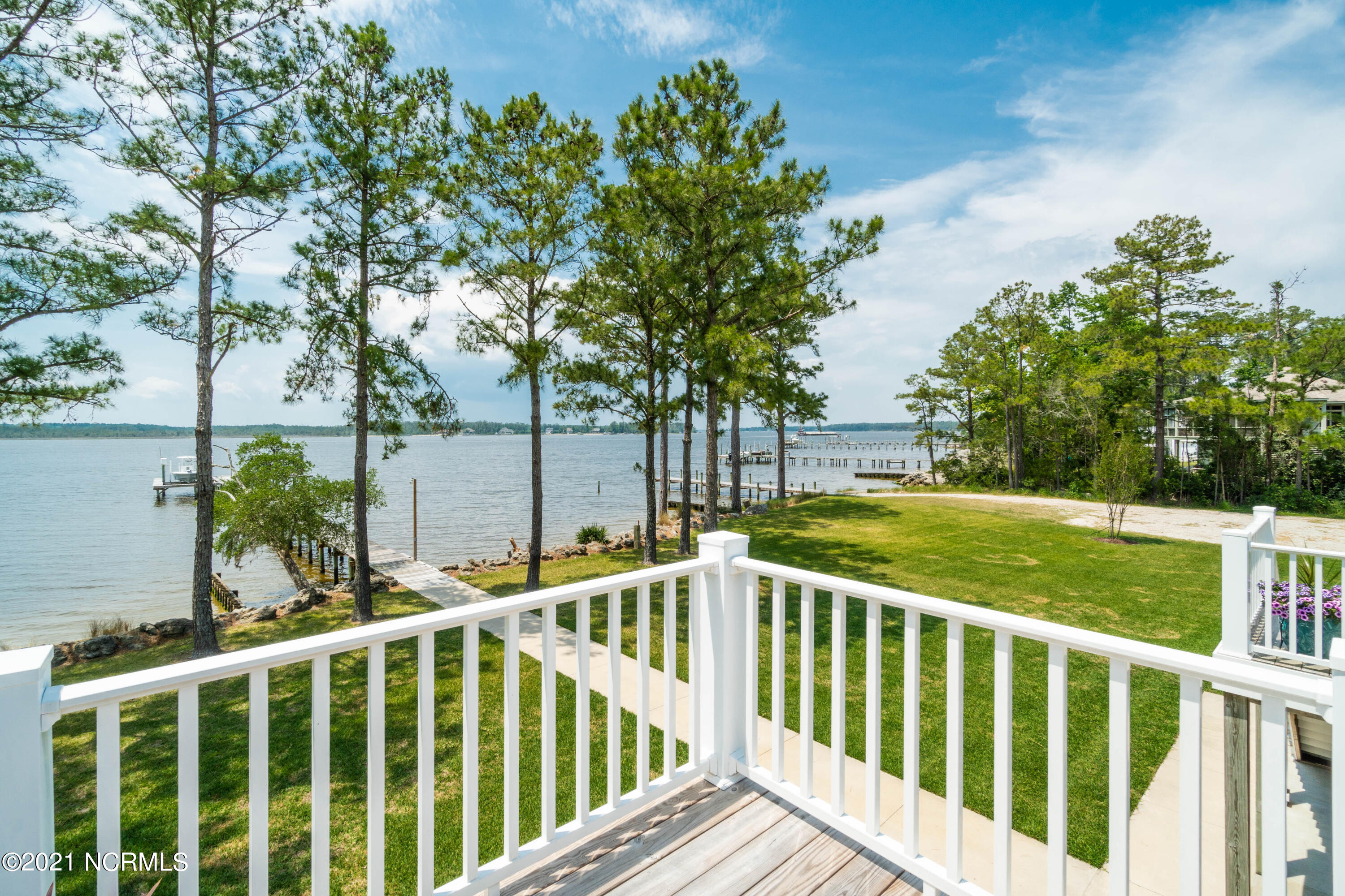 112 Thurman Road Beaufort, NC 28516 - Photo 38 of 62 112-thurman-web-6178