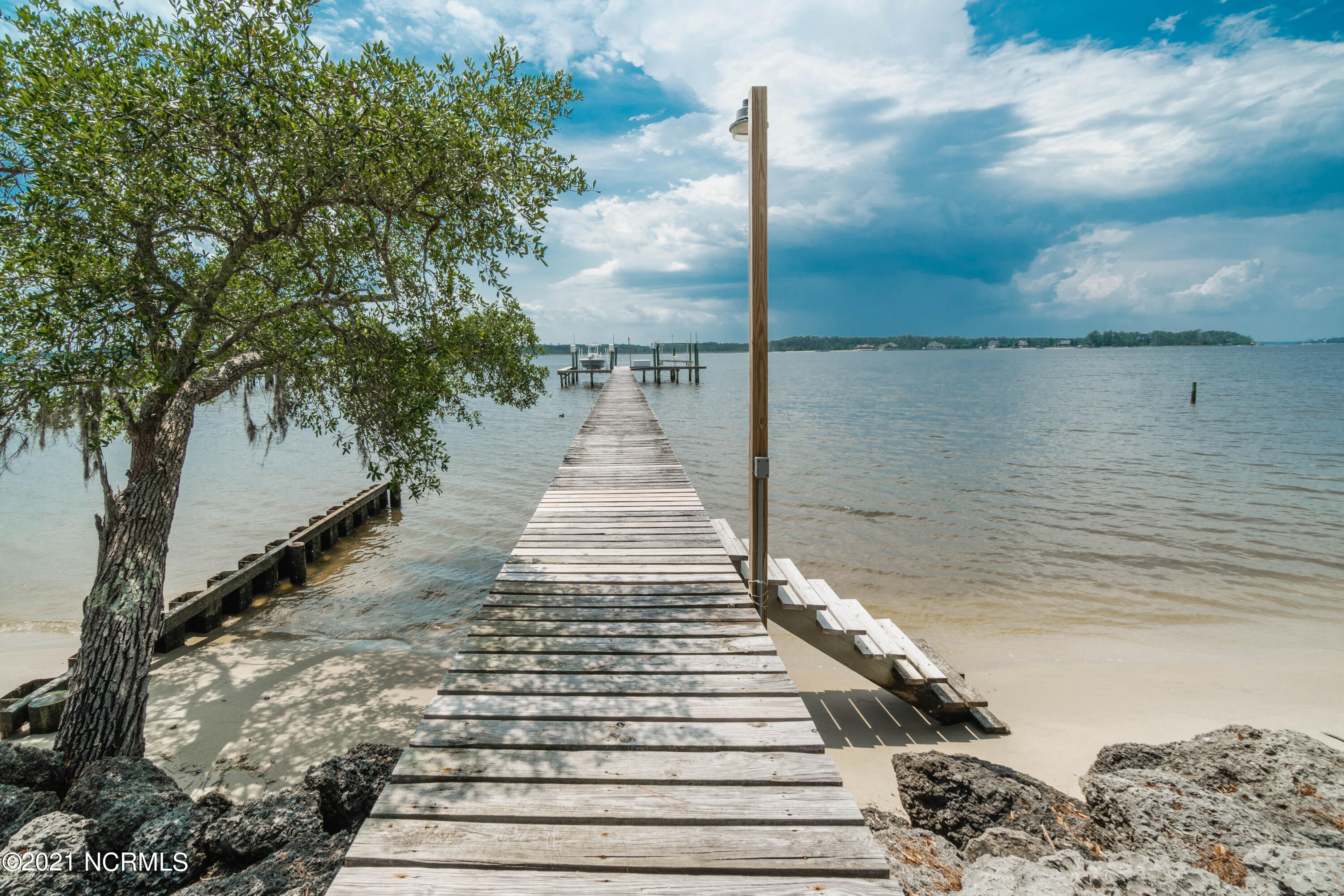 112 Thurman Road Beaufort, NC 28516 - Photo 50 of 62 112-thurman-web-6211