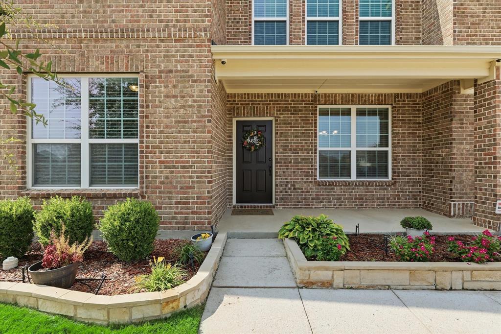 1021 Plateau Rdg Way Fort Worth, TX 76052 - Photo 2 of 40 Gallery Image 2