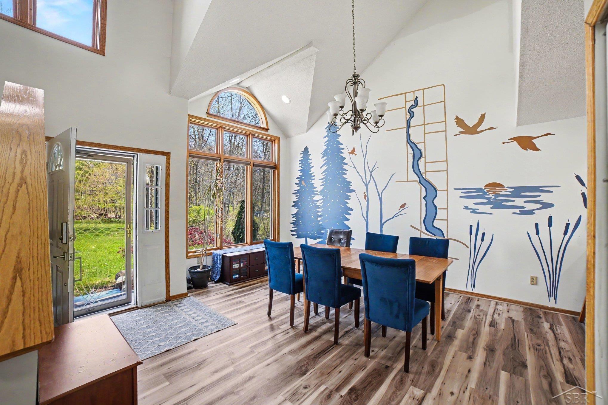 5089 North Fox Road Sanford, MI 48657 - Photo 4 of 44