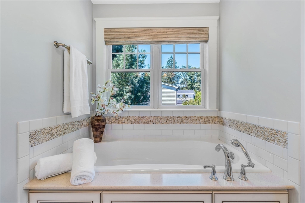 3 Pond Street Concord, MA 01742 - Photo 22 of 34