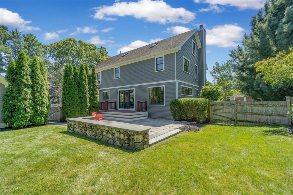 3 Pond Street Concord, MA 01742 - Photo 32 of 34