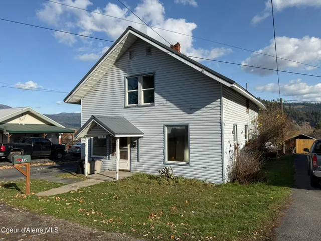 $320,000 | 312 South 4th Street, St. Maries, ID 83861