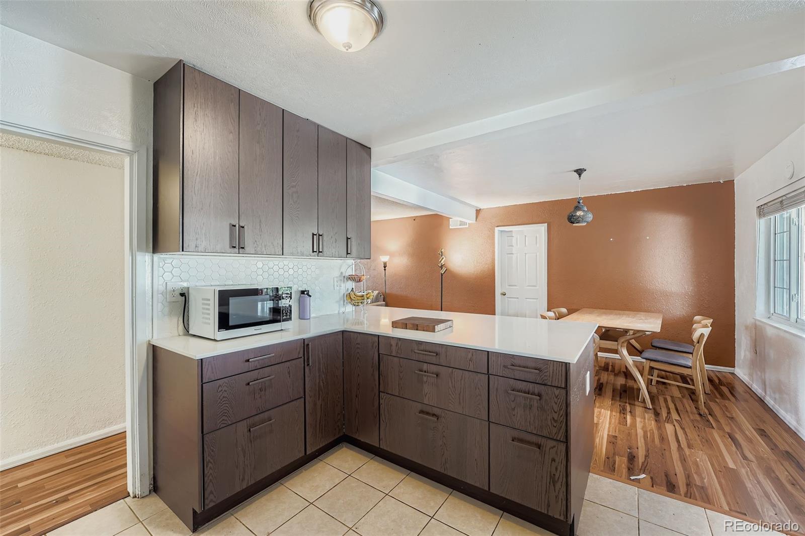 1072 Racine Street Aurora, CO 80011 - Photo 4 of 24