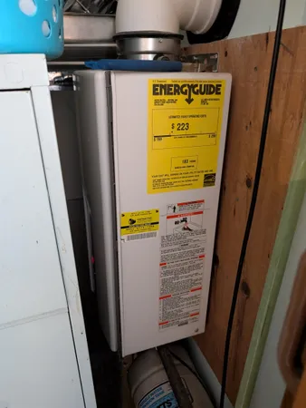 $300,000 | 12 Kentville Terrace, Hampton, NH 03842