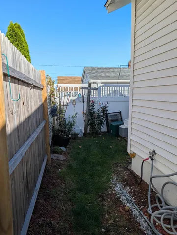 $385,000 | 12 Kentville Terrace, Hampton, NH 03842