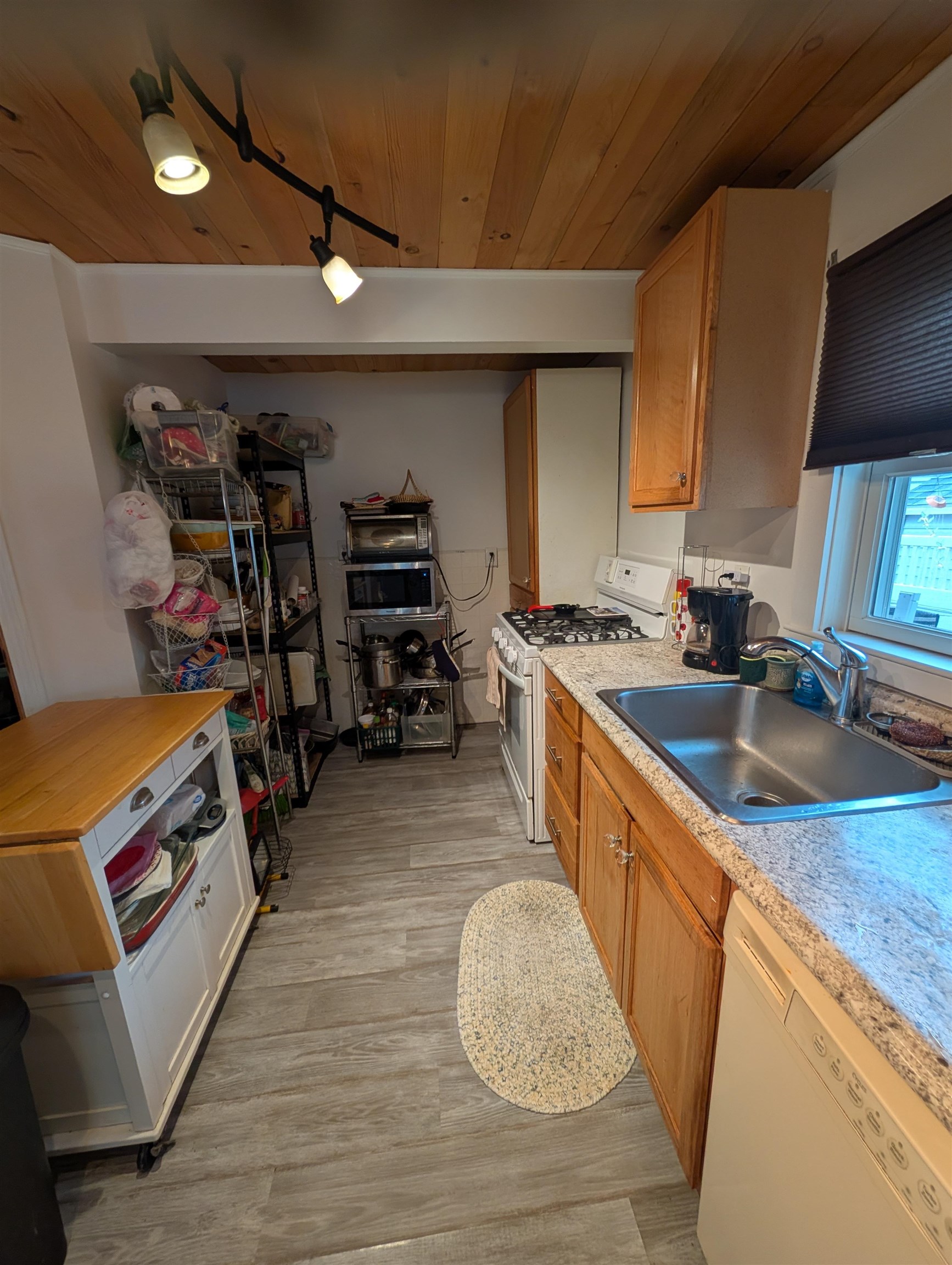 12 Kentville Terrace Hampton, NH 03842 - Photo 7 of 24