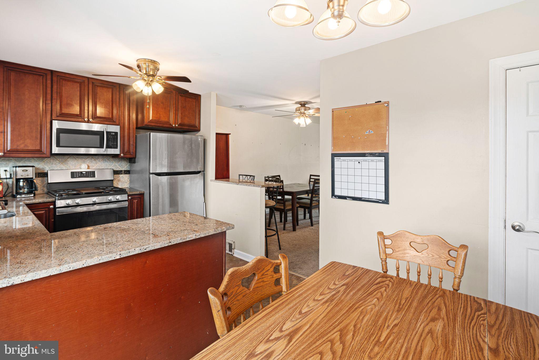 15022 London Road Philadelphia, PA 19116 - Photo 6 of 27 Gallery Image 6