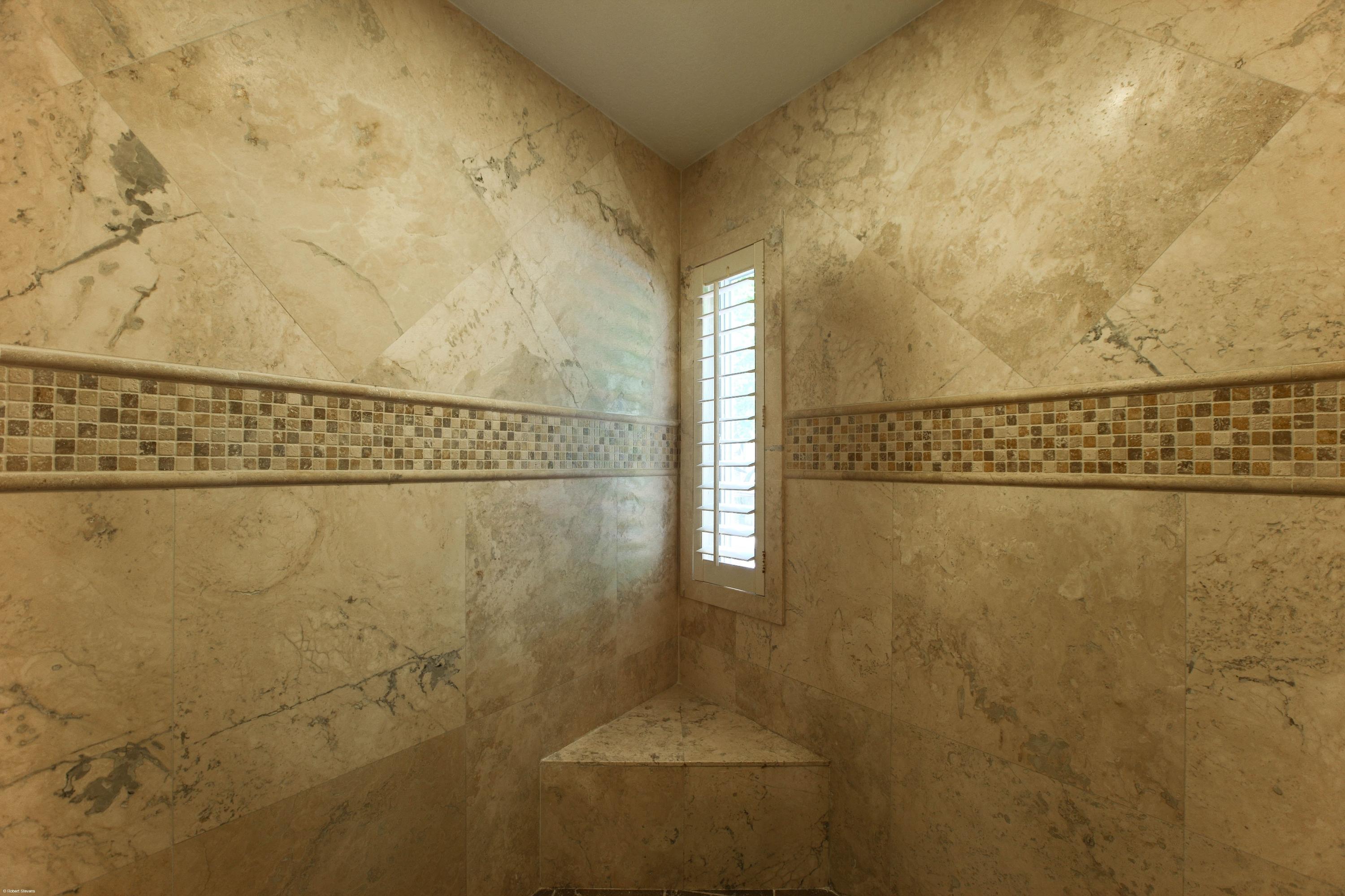 201 Colony Road Jupiter Inlet Colony, FL 33469 - Photo 15 of 30 Master Bath