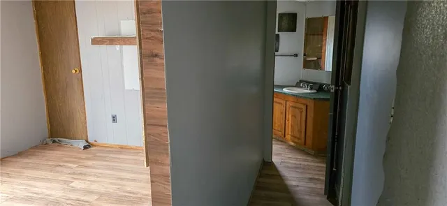 $50,000 | 97 Oak Crest Drive, Linn Valley, KS 66040