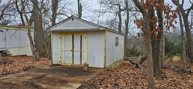 $50,000 | 97 Oak Crest Drive, Linn Valley, KS 66040