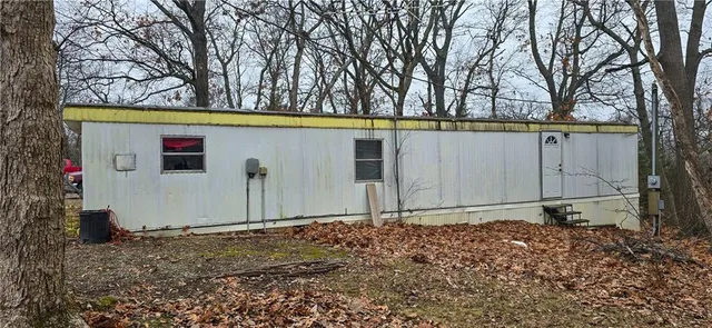 $50,000 | 97 Oak Crest Drive, Linn Valley, KS 66040