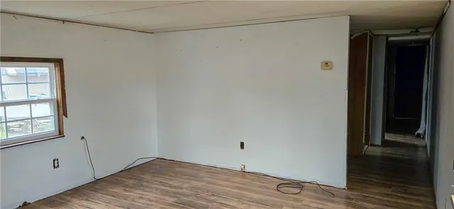 $50,000 | 97 Oak Crest Drive, Linn Valley, KS 66040