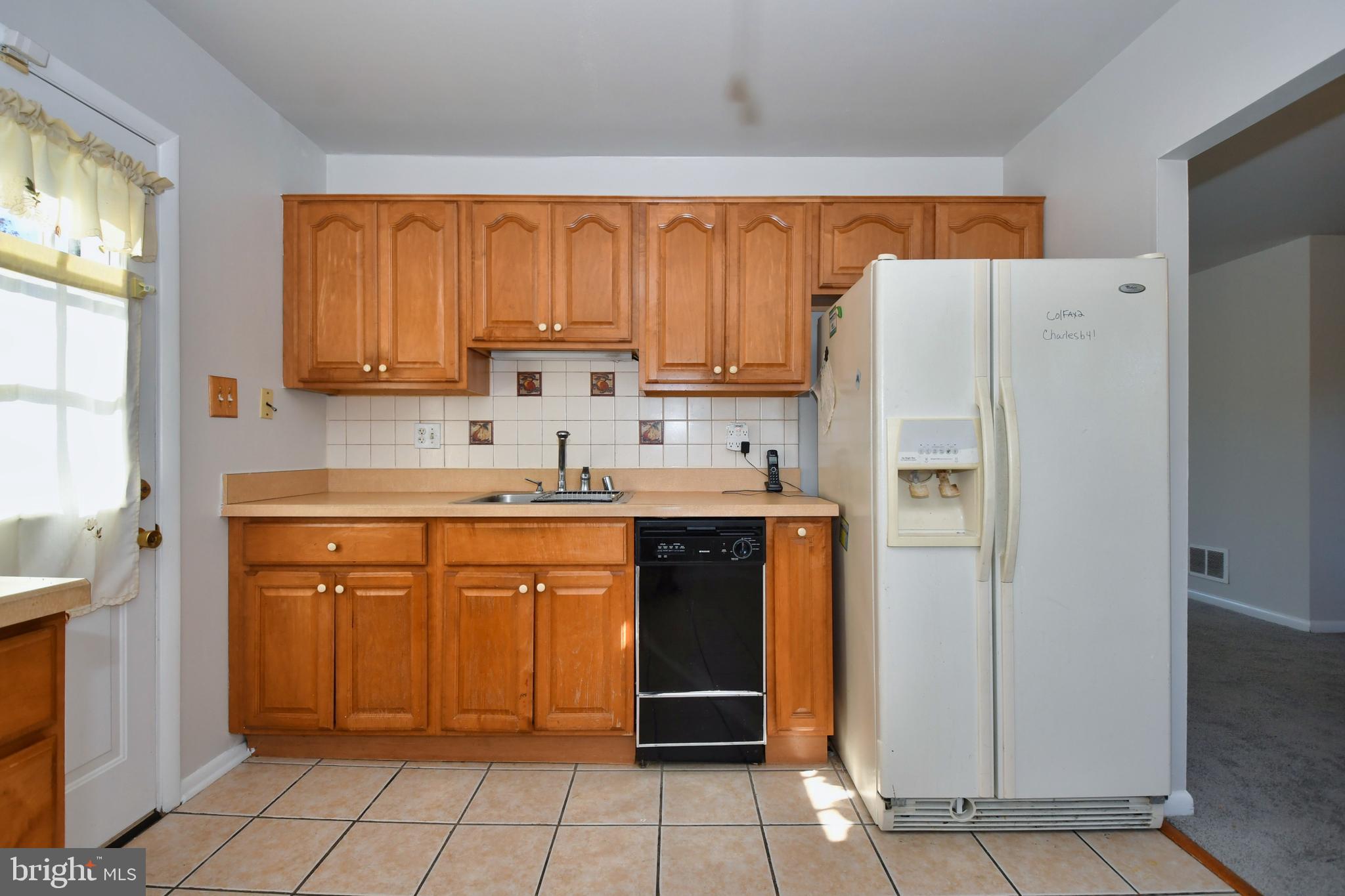 3205 Blue Hill Road Baltimore, MD 21207 - Photo 12 of 39 Kitchen