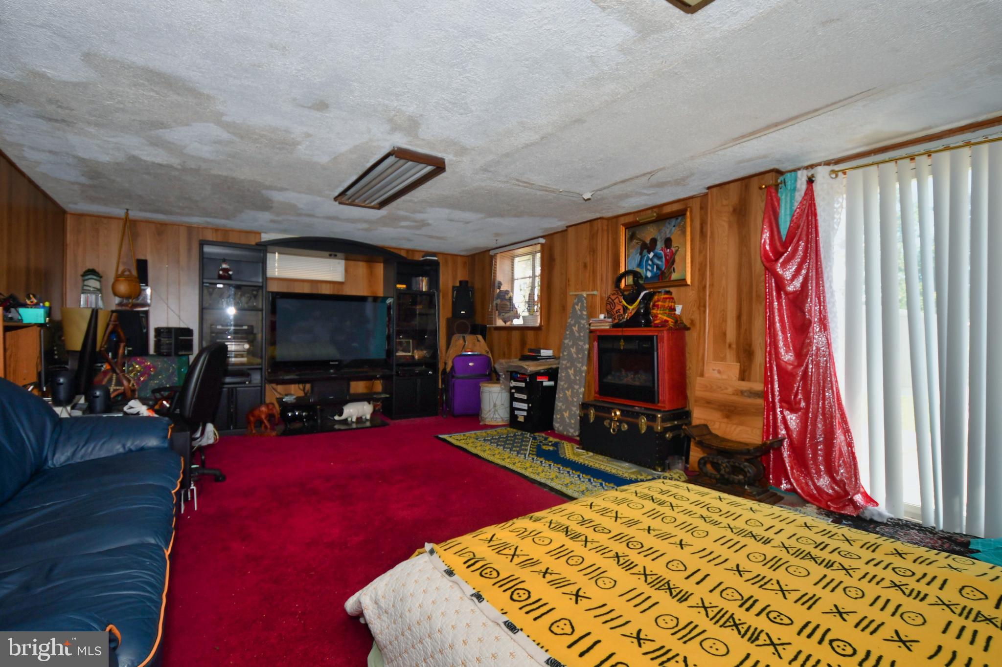 3205 Blue Hill Road Baltimore, MD 21207 - Photo 30 of 39 Family Room