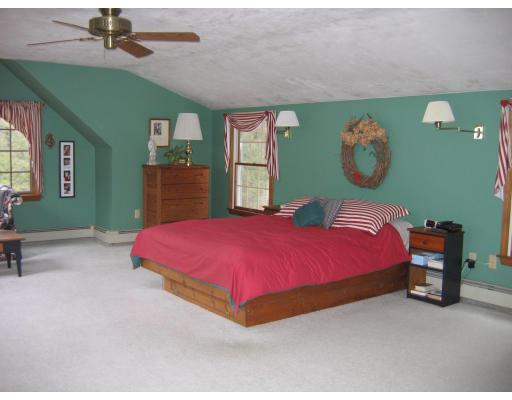 12 Plumbley Road Upton, MA 01568 - Photo 7 of 10 Gallery Image 7