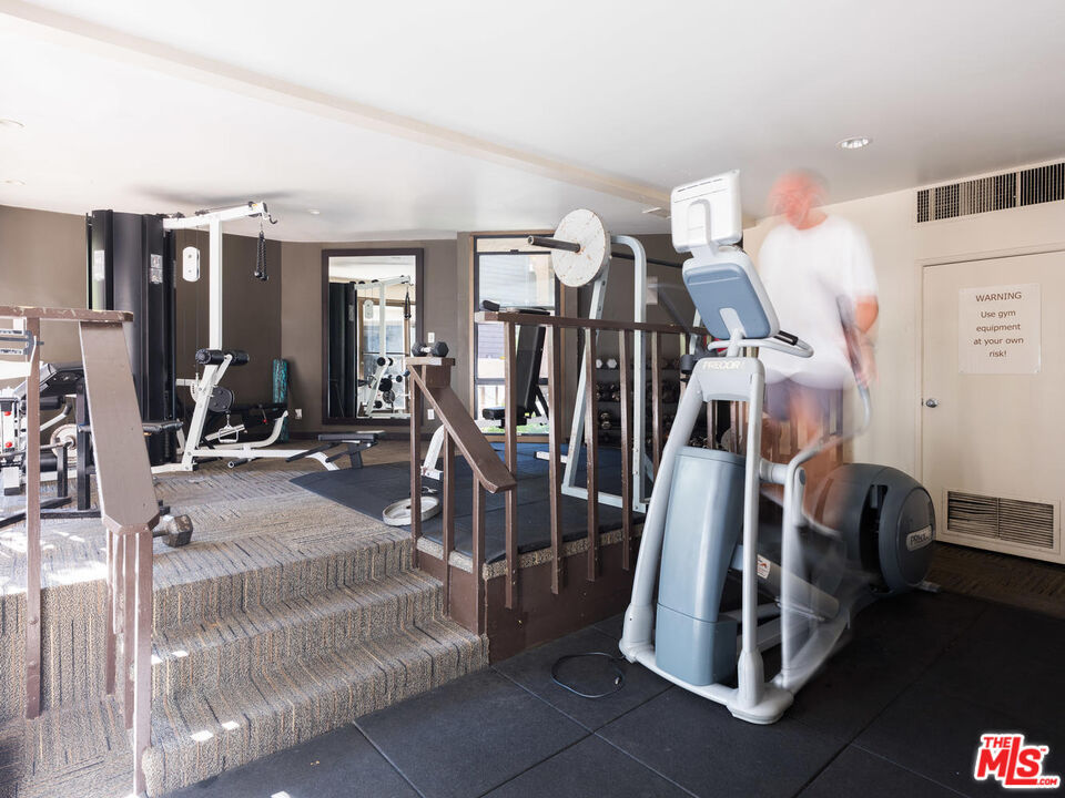 950 North Kings Road, Unit 160 West Hollywood, CA 90069 - Photo 36 of 36