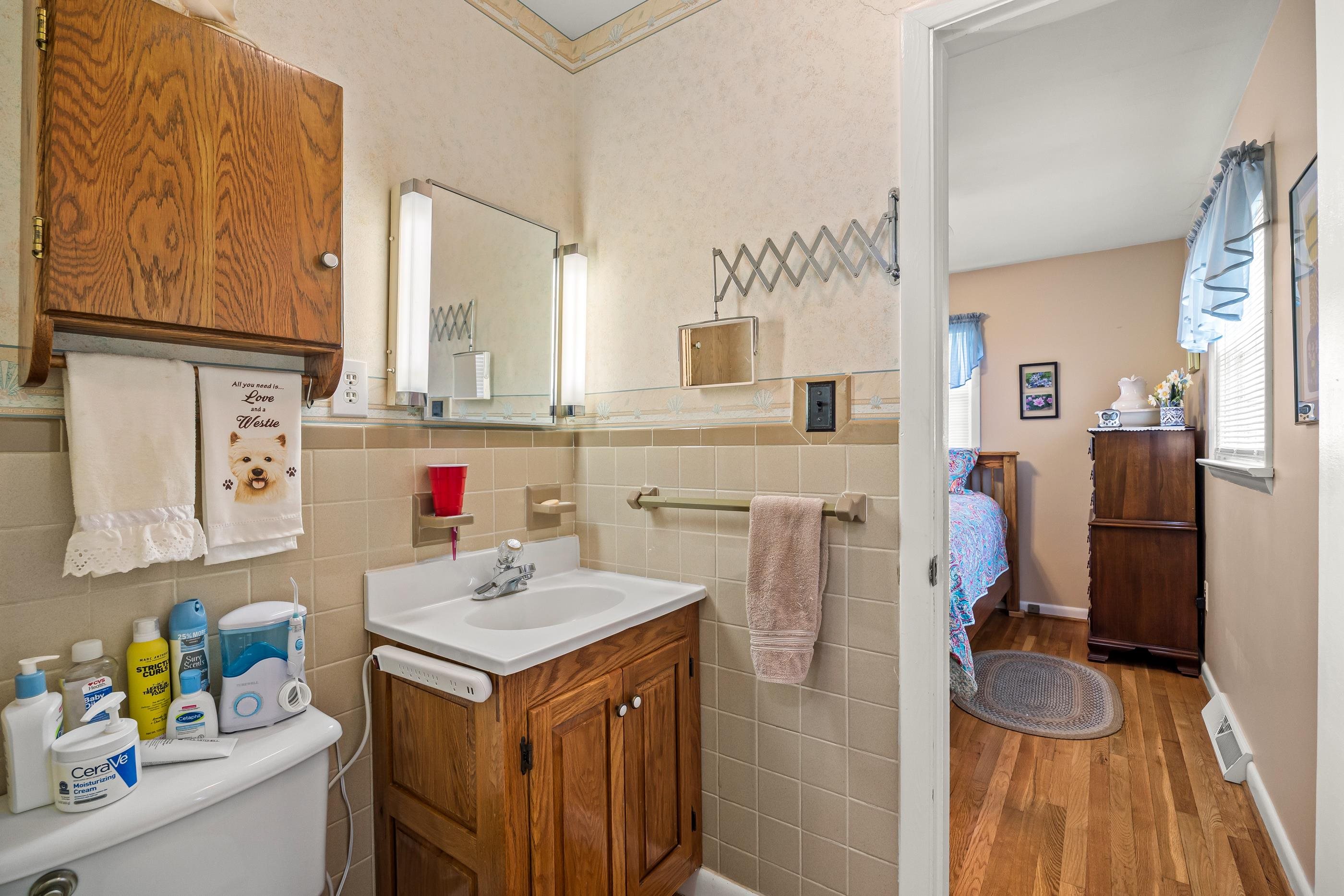 208 Tuxedo Road Staunton, VA 24401 - Photo 25 of 46 a utility room with sink dryer and washer