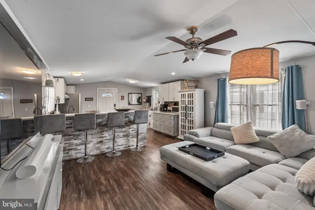 $125,000 | 231 Johnson Drive, Fairless Hills, PA 19030