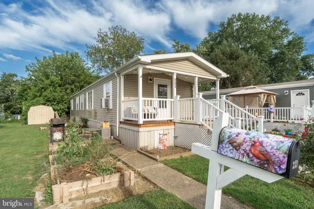 $125,000 | 231 Johnson Drive, Fairless Hills, PA 19030