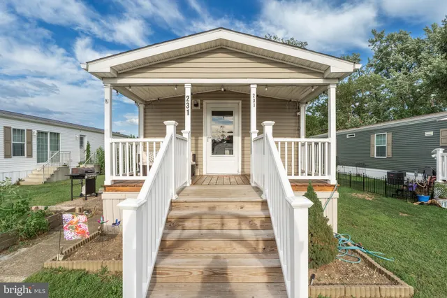 $125,000 | 231 Johnson Drive, Fairless Hills, PA 19030