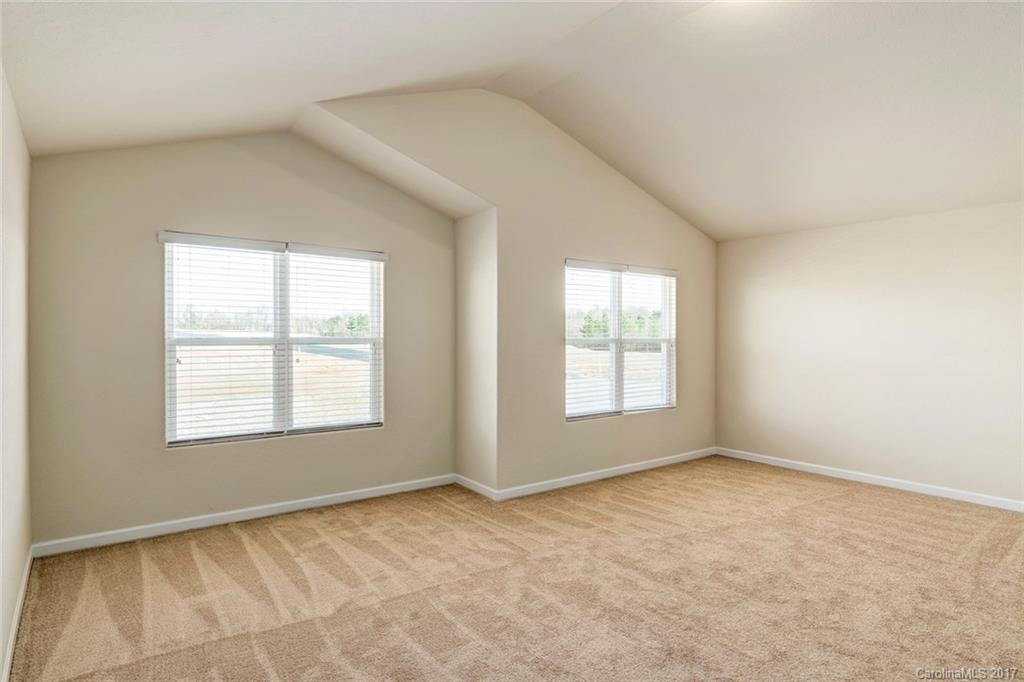 6831 Ware Road Charlotte, NC 28212 - Photo 6 of 10 Gallery Image 6