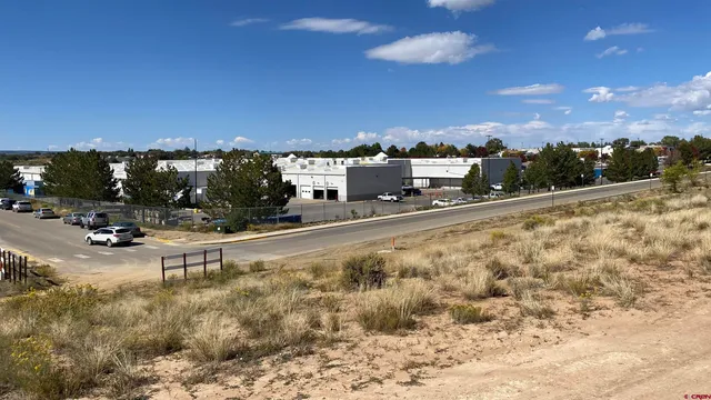 a view of a basketball court