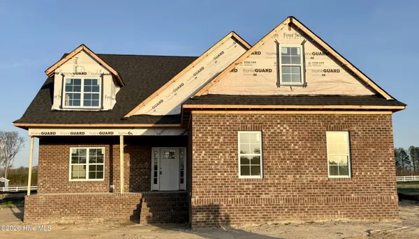 $459,900 | 7615 Sweetwater Drive, Nashville, NC 27856