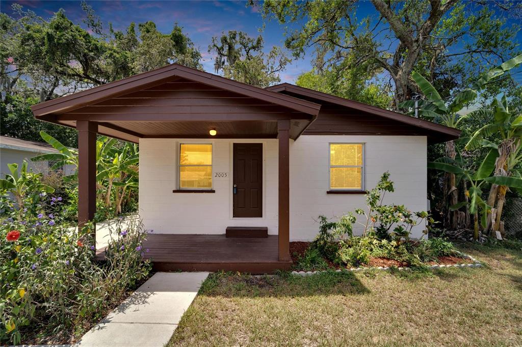 2005 East Humphrey St  