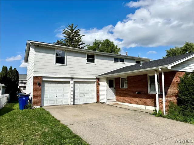 $1,300 | 28 Ayrault Drive, Amherst, NY 14228