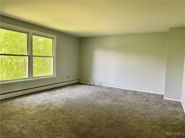 $1,300 | 28 Ayrault Drive, Amherst, NY 14228