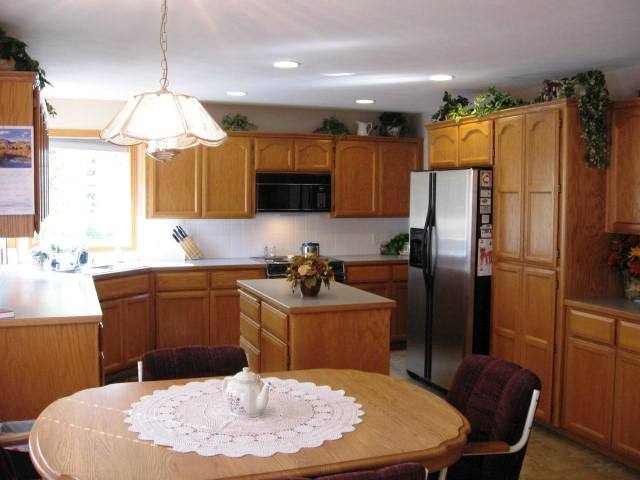 15402 North McKinnon Road Mead, WA 99021 - Photo 2 of 9