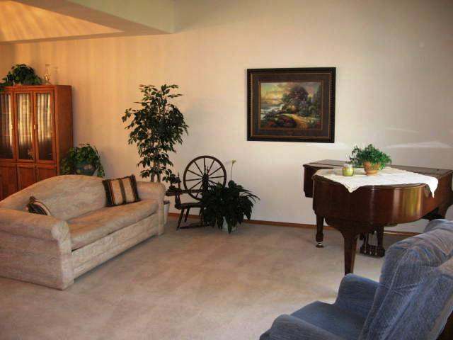 15402 North McKinnon Road Mead, WA 99021 - Photo 3 of 9