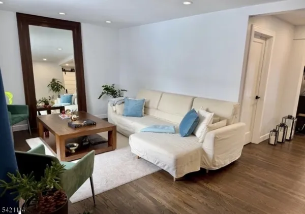 $4,500 | 321 Minute Arms Road, Union, NJ 07083