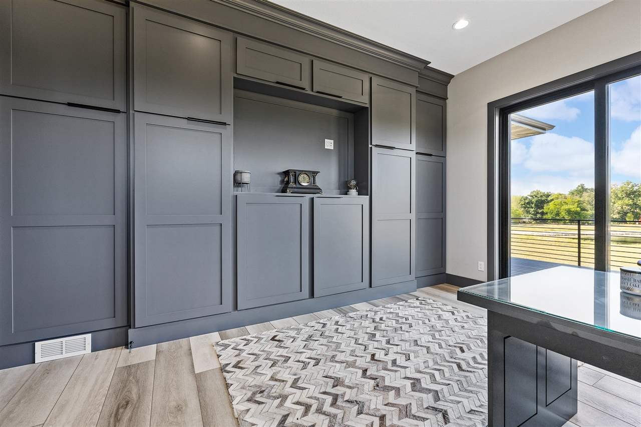 7505 Blairs Ferry Road Cedar Rapids, IA 52411 - Photo 27 of 47 Gallery Image 27